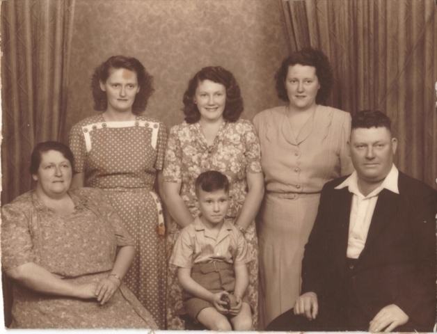 William Thomas Wilce and Family 1949